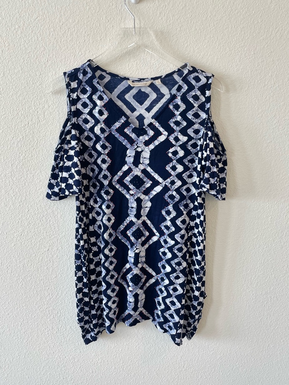 Soft Surroundings Talia Navy Geometric Cold-Shoulder Top M